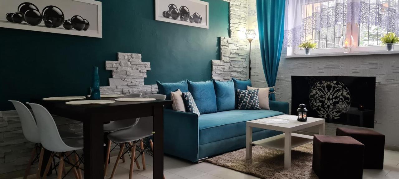 Quiet Basement Apartment Познан Екстериор снимка